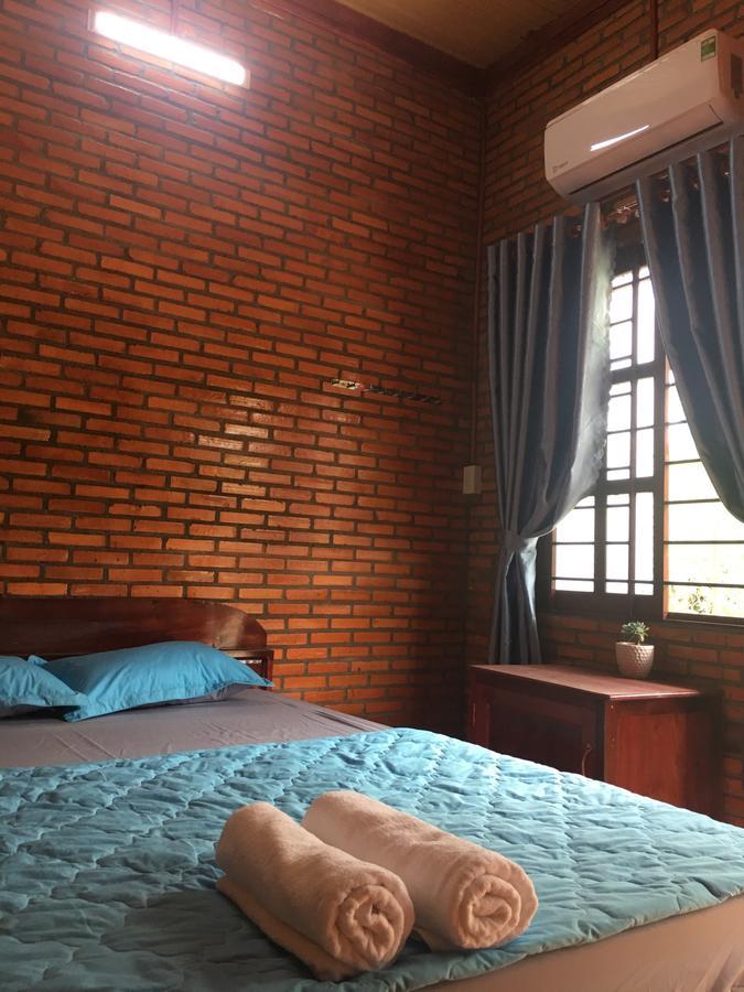 Nam Cat Tien Homestay Zewnętrze zdjęcie